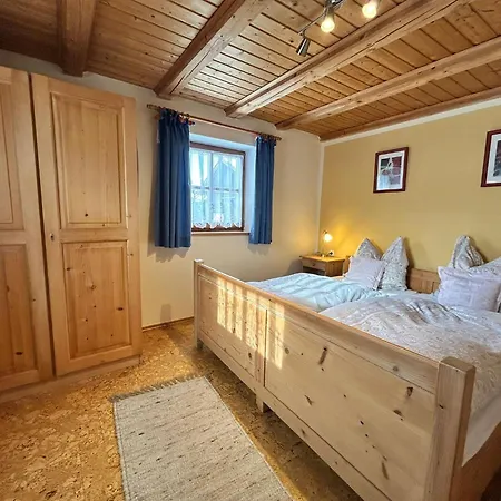 Niedermaier Hof Apartman *